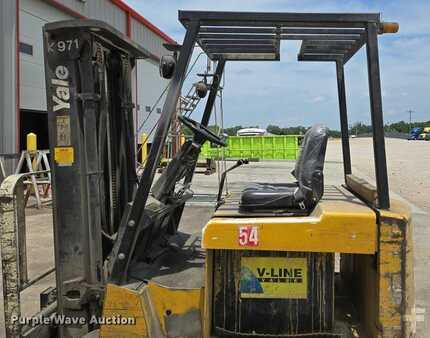 Diesel Forklifts - Yale ERC050ZAN48SE083 (34)