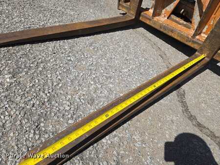 Diesel Forklifts 2000  Lull 844C-42 (11)