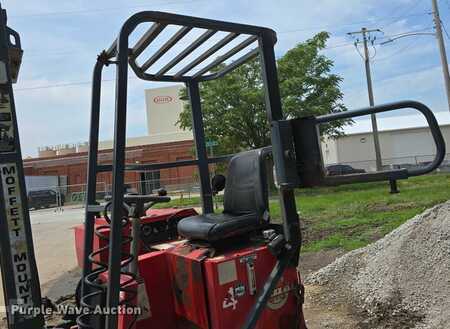 Diesel Forklifts 1999  Moffett M5000 (19)