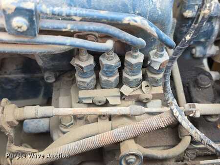 Diesel Forklifts 1999  Moffett M5000 (28)