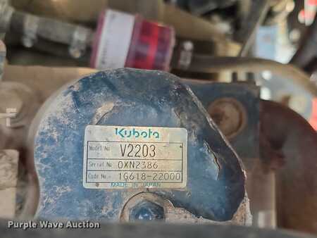 Diesel Forklifts 1999  Moffett M5000 (31)