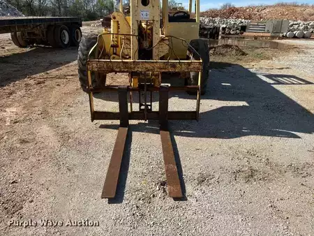 Manipulador Telescópico fijo - Pettibone 8042 (14)