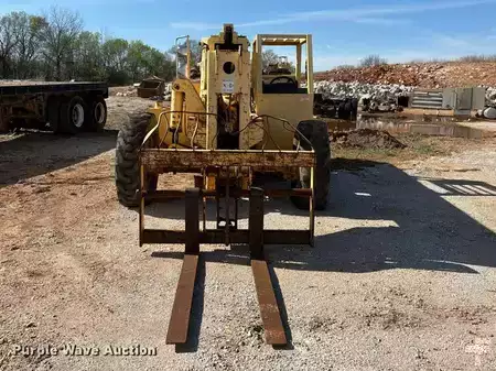 Manipulador Telescópico fijo - Pettibone 8042 (2)