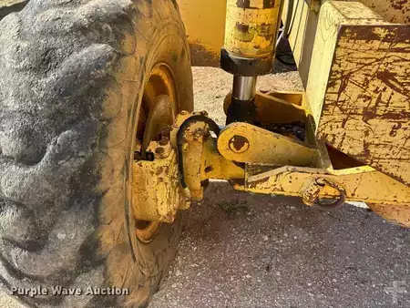 Manipulador Telescópico fijo - Pettibone 8042 (22)