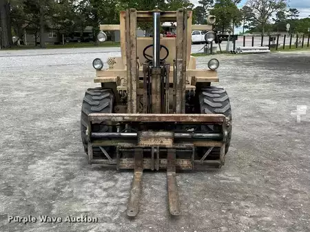 Diesel Forklifts 1981  Case M4K (2)