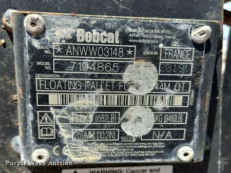 Ostatní - Bobcat 47 (17)