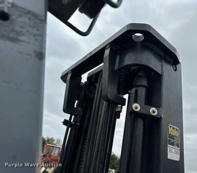 Propane Forklifts 1995  Toyota 42-5FG15 (16)