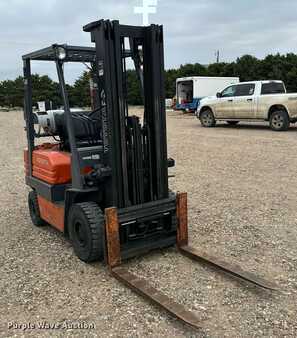Propane Forklifts 1995  Toyota 42-5FG15 (3)