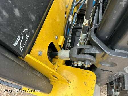 Propane Forklifts - Yale GLC040VXNDAE083 (17)