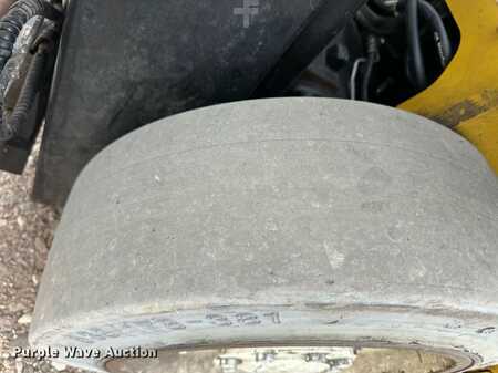 Propane Forklifts - Yale GLC040VXNDAE083 (38)