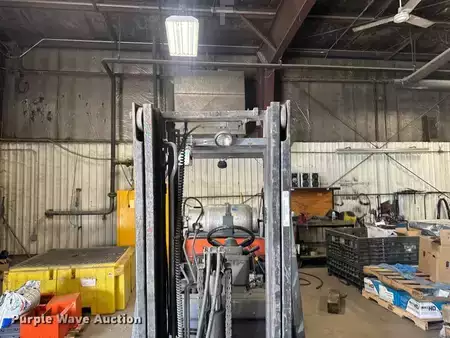 Propane Forklifts - Toyota 7FGCU25 (18)