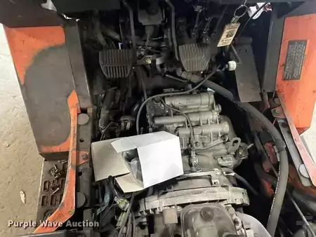 Propane Forklifts - Toyota 7FGCU25 (25)