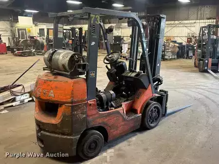 Propane Forklifts - Toyota 7FGCU25 (5)