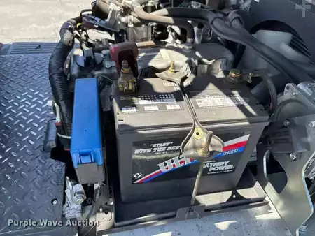 Propane Forklifts 2017  Unicarriers CFS40 (33)