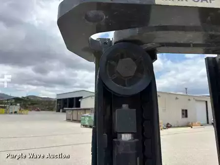 Montacargas GLP - Nissan MUG1F2A35LV (13)