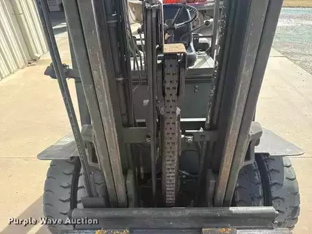 Diesel Forklifts - Hyster H60XL (12)