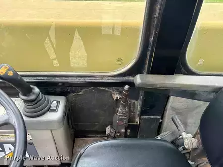 Telehandler Fixed 1998  CAT Lift Trucks TH103 (33)