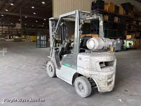 Montacargas GLP 2006  Nissan PL50LP (7)