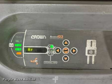 Order Picker 2016  Crown SP4050-30 (21)