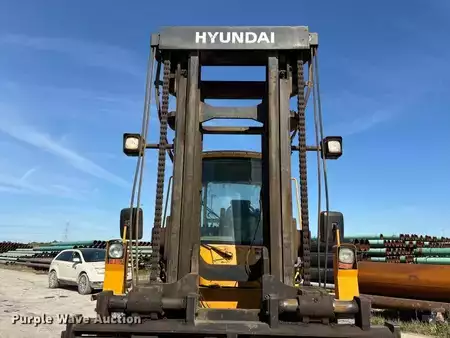 Montacargas diésel - Hyundai 160D-7E (13)