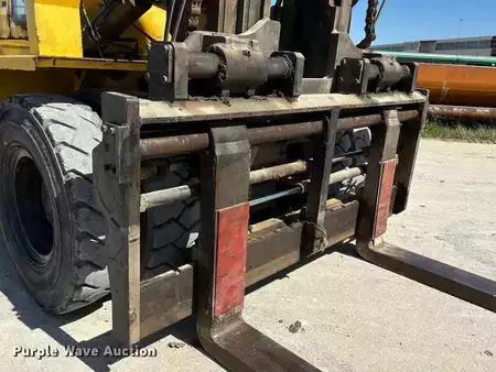 Diesel Forklifts - Hyundai 160D-7E (22)