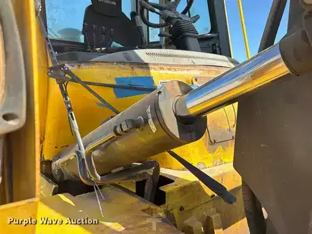 Diesel Forklifts - Hyundai 160D-7E (23)