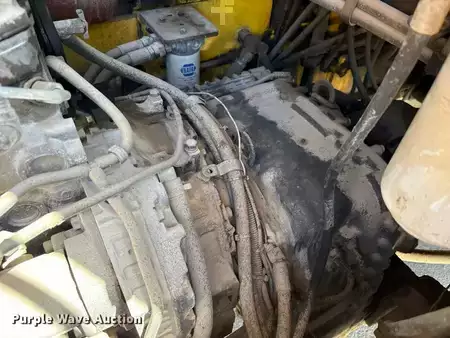 Montacargas diésel - Hyundai 160D-7E (31)