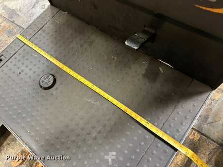 Order Picker 2016  Crown SP3520-30 (14)