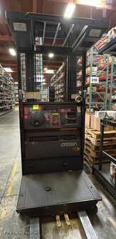 Order Picker 2016  Crown SP3520-30 (2)