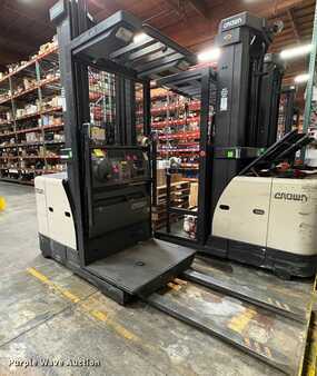 Order Picker 2016  Crown SP3520-30 (3)