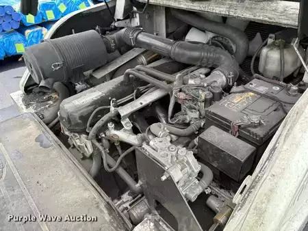 Montacargas GLP 2013  Nissan PF90YLP (26)