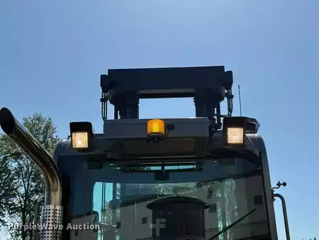 Diesel Forklifts 2016  Hyundai 130D-9 (17)