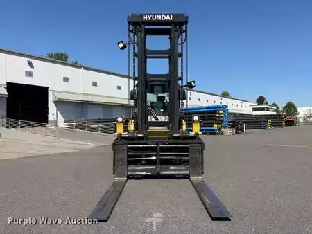 Diesel Forklifts 2016  Hyundai 130D-9 (2)