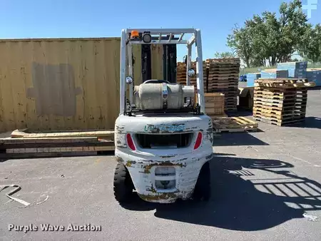 Chariots élévateurs GPL 2017  Unicarriers PF50 (3)