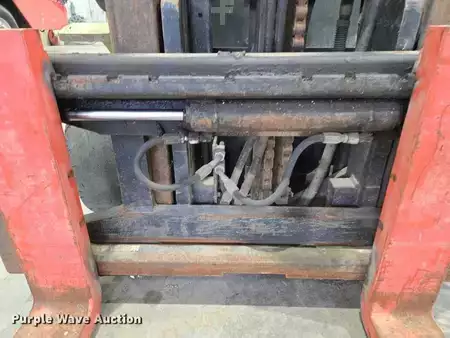 Propane Forklifts - Clark C25C (14)