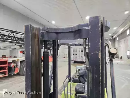 Propane Forklifts - Clark C25C (19)