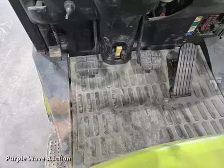 Propane Forklifts - Clark C25C (27)