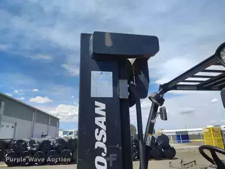 Montacargas GLP 2019  Doosan G25-7 (10)