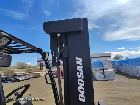 Montacargas GLP 2019  Doosan G25-7 (15)