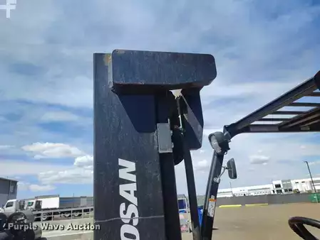 Montacargas GLP 2019  Doosan G25-7 (12)