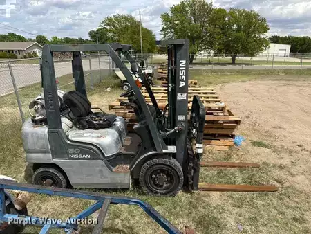 Montacargas GLP - Nissan 50 (2)
