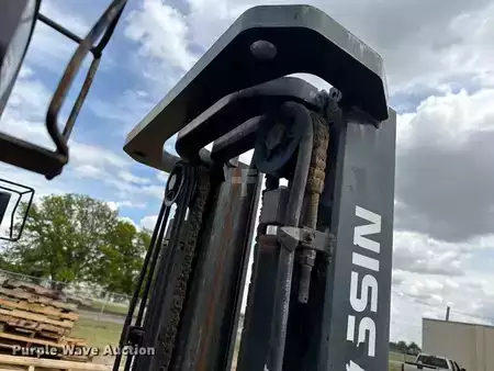 Montacargas GLP - Nissan 50 (24)