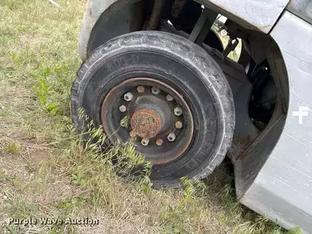 Montacargas GLP - Nissan 50 (29)