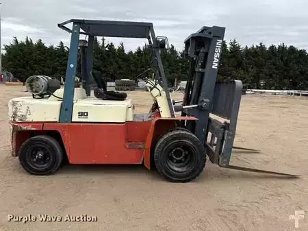 Montacargas GLP - Nissan 90 (4)