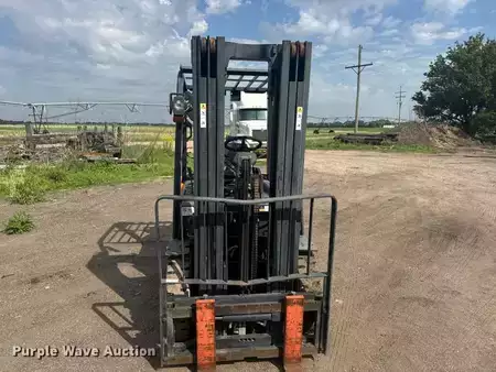 Montacargas GLP - Doosan G25-P (17)
