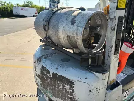 Propane Forklifts 2016  Unicarriers CFS40 (23)