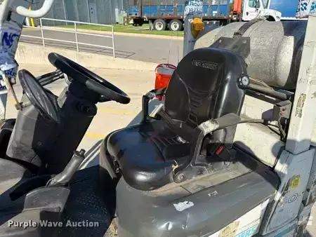 Propane Forklifts 2016  Unicarriers CFS40 (30)