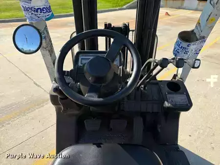 Propane Forklifts 2016  Unicarriers CFS40 (31)