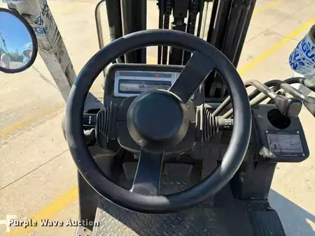Propane Forklifts 2016  Unicarriers CFS40 (33)