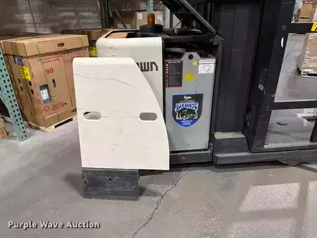 Order Picker 2017  Crown SP3500-30 (30)
